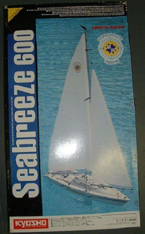 Kyosho Seabreeze 600 RC Yacht