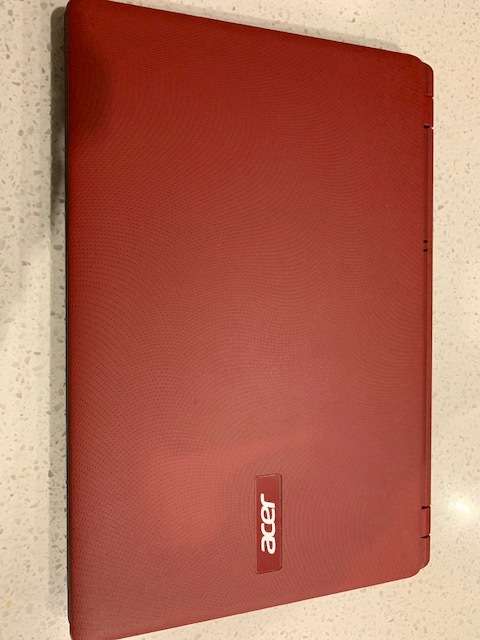 ACER laptop I3