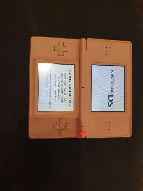 Nintendo DS Lite