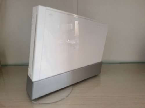 Wii Console White with balance board and games