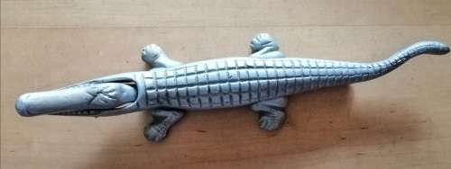 VINTAGE CROCODILE NUT CRACKER