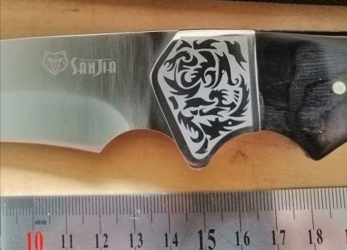 BLACK HANDLE HUNTING KNIFE