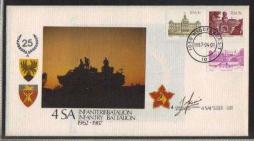 SA ARMY COM COVER # 4 - 25 YEARS 4 SA INFANTRY BATTALION - SIGNED IN BLACK