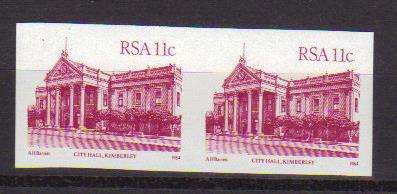 RSA 1982 4TH DEFINITIVE BUILDINGS MNH 11c IMPERF PAIR