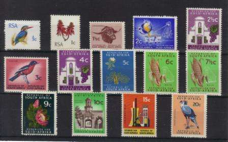 RSA 1969/72 1ST DEFINITIVE SET OF 14 MNH SINGLES WITH 3MM PHOSPHOR BAND ON HARRISON PAPER