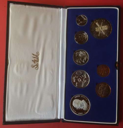 RSA 1985 SHORT PROOF SET IN CASE