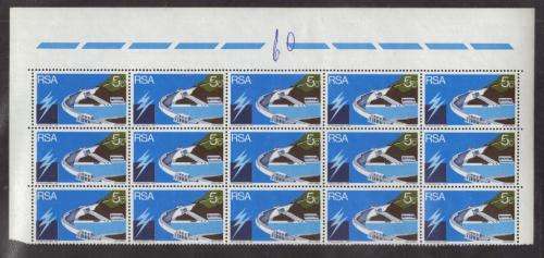 RSA 1972 VERWOERD DAM 5c MNH TOP MARGINAL BLOCK OF 15