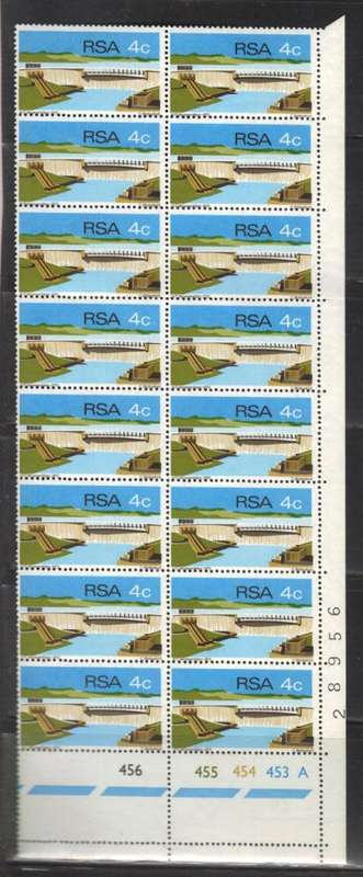 RSA 1972 VERWOERD DAM 4c MNH EXTENDED CONTROL BLOCK OF 16 PANE A