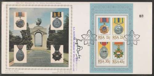 RSA 1984 MILITARY DECORATIONS LIMITED EDITION MAXISILK CARD # 7A SIGNED BY DIRECTOR MILITARY MUSEUM