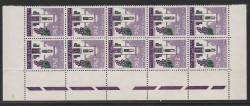 RSA 1961 1ST DEF 2and1/2c MINT RIGHT MARGINAL BLOCK OF 10 SACC 212