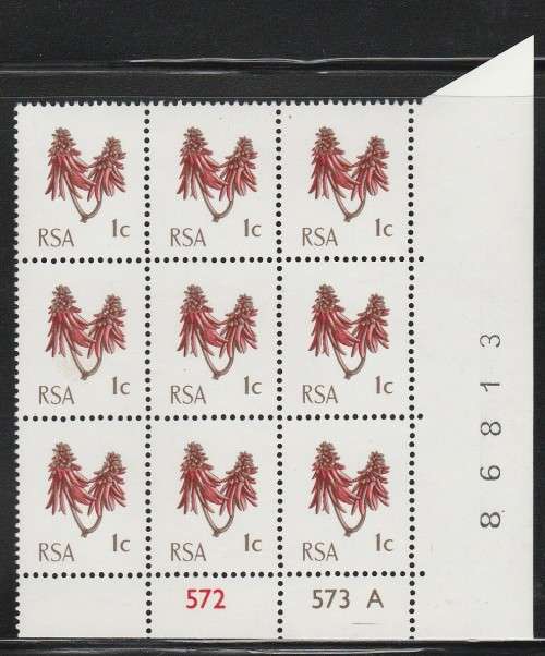 RSA 1974 1ST DEF 1c MNH EXTENDED CONTROL BLOCK OF 9 PANE A SACC 326
