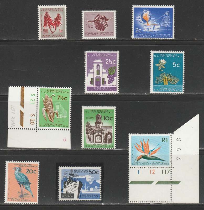 RSA 1963/67 1ST DEFINITIVE BASIC SET OF 10 MNH SINGLES RSA WMK FLUORESCENT PAPER