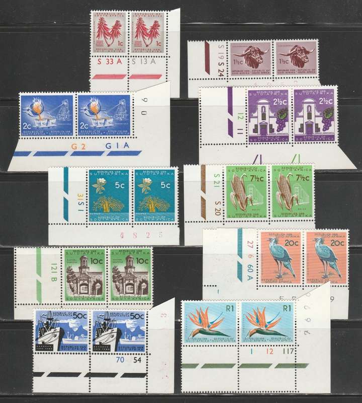 RSA 1963/67 1ST DEFINITIVE BASIC SET OF 10 MNH PAIRS RSA WMK FLUORESCENT PAPER