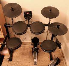 Alesis DM6 drums
