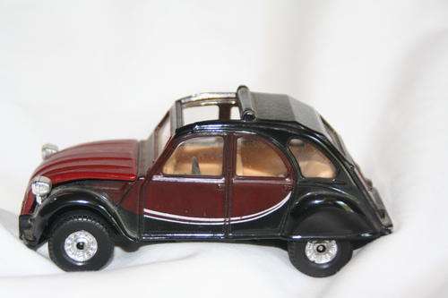 Citroen 2CV V6