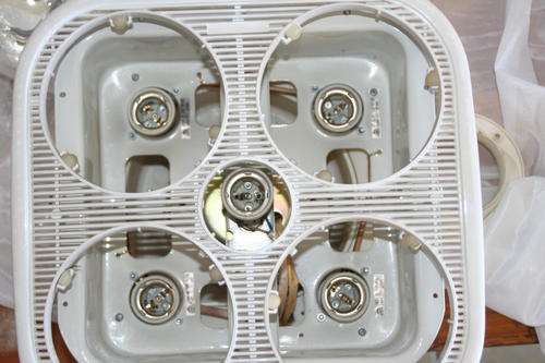 Extractor fan with light and heating unit