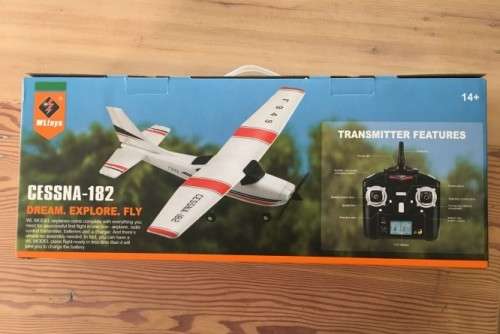 BAND NEW !!! WLToys F949 Cessna-182 EASY TO FLY RC PLANE