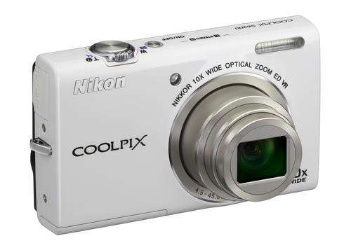Nikon Coolpix S6200 Price â 16 MP compact digital camera with 10x Super Zoom lenses