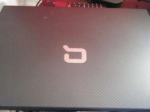 laptop HP Compaq 320 (PLS READ )