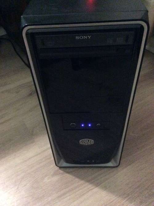 Desktop with screen