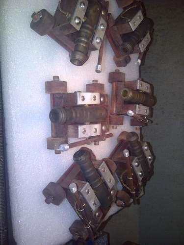 BLACK POWDER MODEL SIGNAL CANNON  , PIRATE , lot OF 6