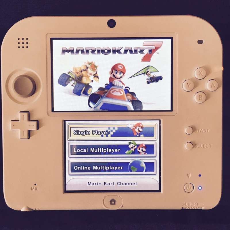 red & white Nintendo 2DS console with pouch (EUR)