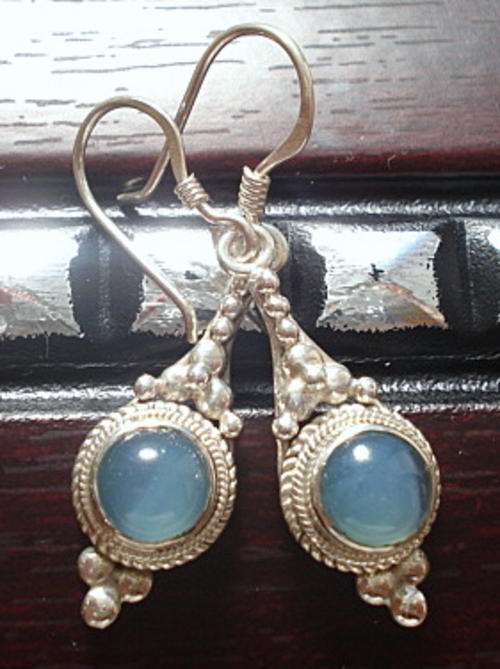 **UNIQUE CHALCEDONY ARTISAN EARRING'S SET IN SOLID STERLING SILVER .925**