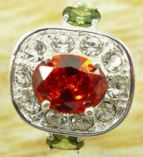 Charming Lady Garnet & Peridot Gemstones Jewelry Silver Ring Size7
