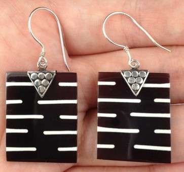 Gorgeous black shell   925 sterling silver earrings