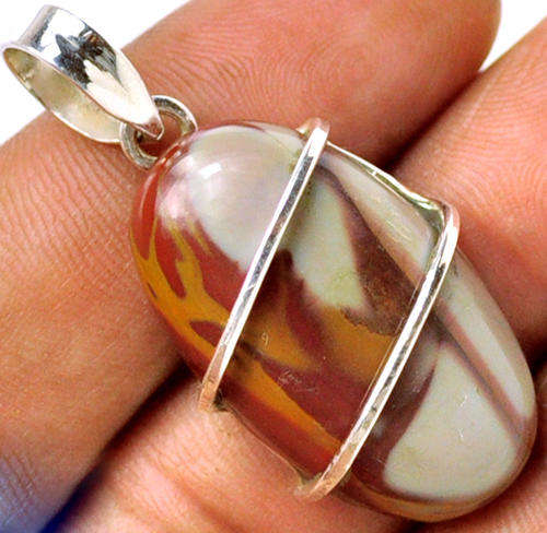 Lovely noreena  925 sterling silver pendant