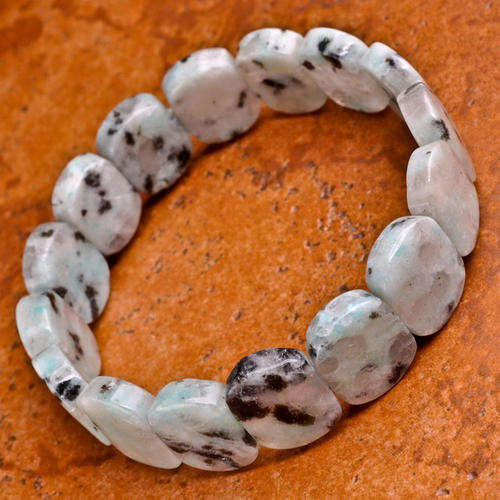 Kiwi jasper gemstone bracelet  7 2/3`