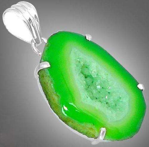 22cts Sweet turqouise druzy 925 sterling silver solitaire artisan pendant