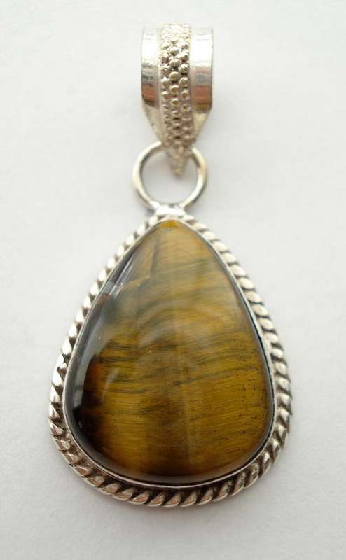 BEAUTIFUL TIGERS EYE .925 STERLING SILVER PENDANT