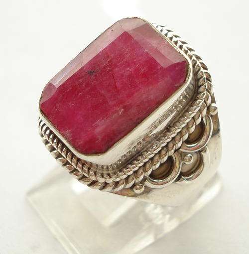 Exquisite 925 Sterling Silver Ruby Quartz ring