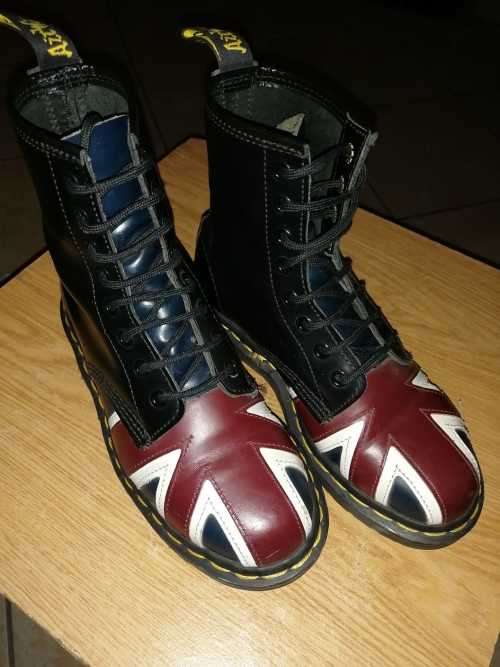 Dr Martens Union Jack Boots