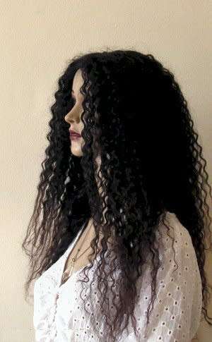 Wigs - Brown dark - curly - long