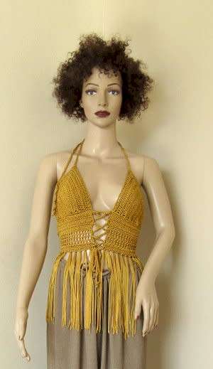 Bikinis - Top - crochet with fringes - open at back and front