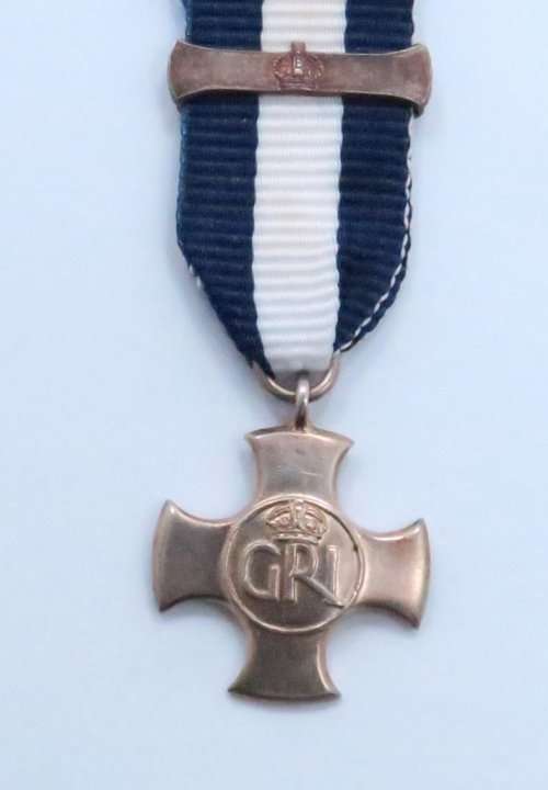 Miniature. Distinguished Service Cross. Geo VI with Bar