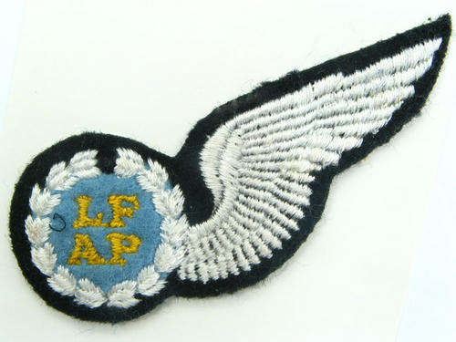 Full Size: S.A Airforce Air Photographer Wing, Embroidered. ..