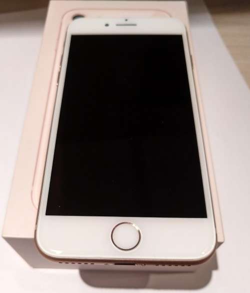 iPhone 8 64Gb - Gold