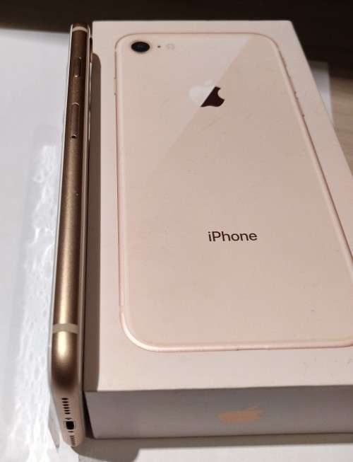 iPhone 8 64Gb - Gold