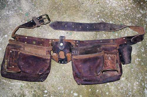 Vintage handyman hip pouch. Thick leather.  Have a look!