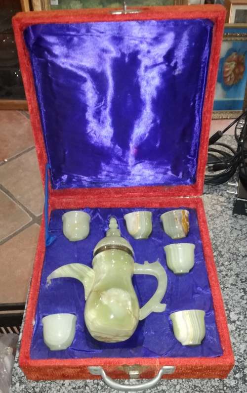 Saki Tea Set