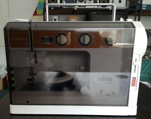 Elna Air Electronic SP Sewing machine