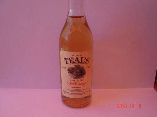 Miniture Teals whiskey