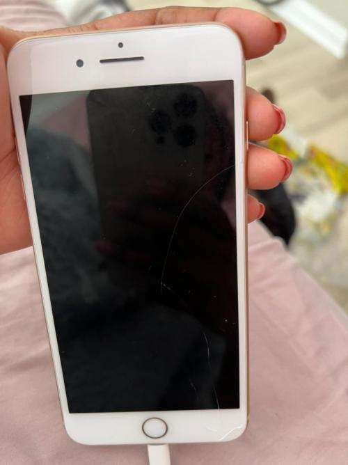 iPhone 8 plus, Gold 64GB