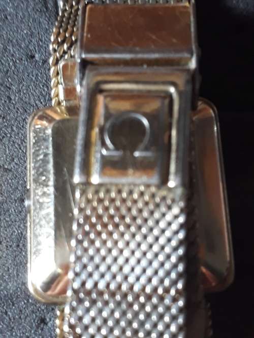 Omega Quartz
