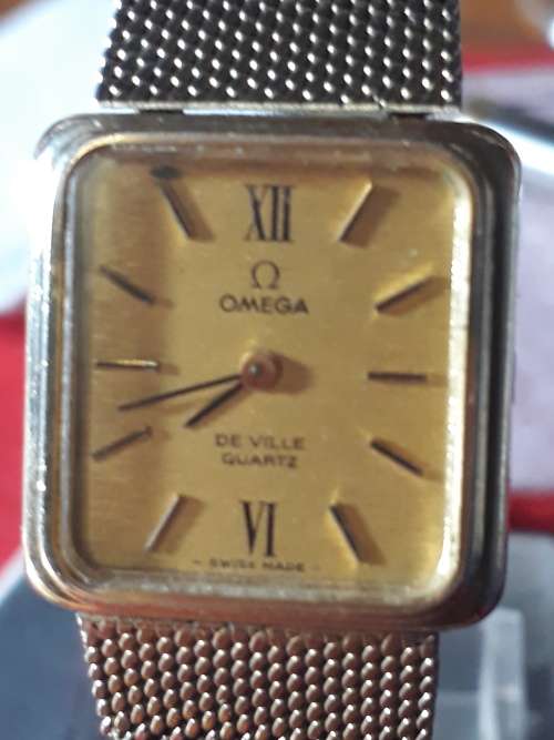 Omega Quartz