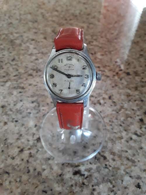Rotary 15 jewels with subseconds