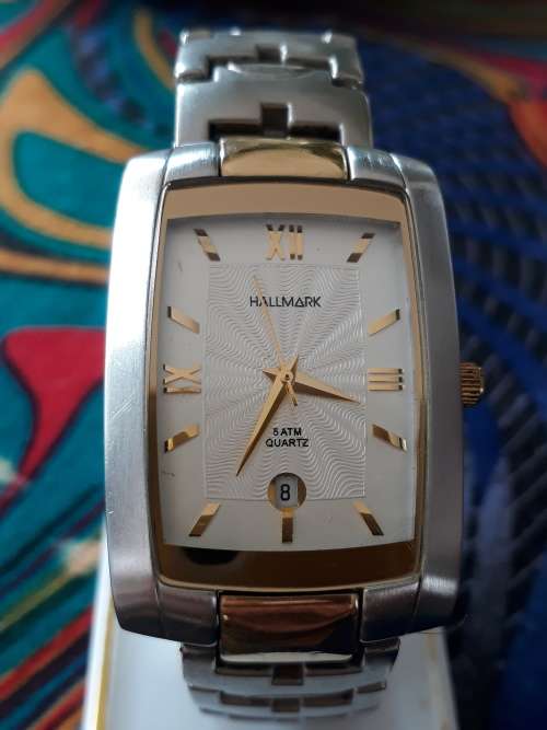 Hallmark  5ATM Quartz